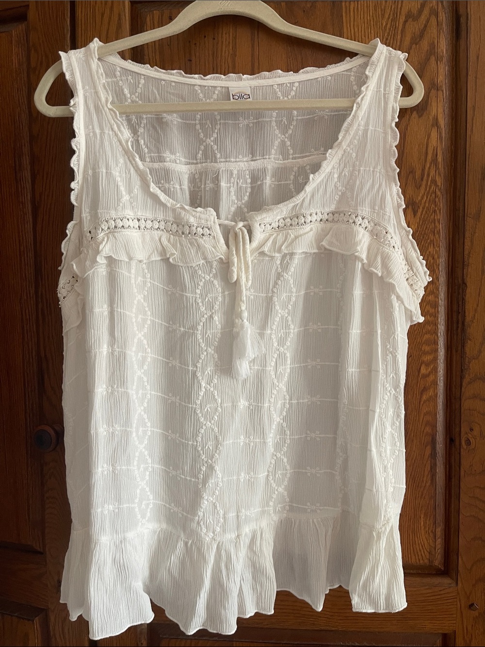 Bila Cream Ruffled Tie-Front Sleeveless Blouse